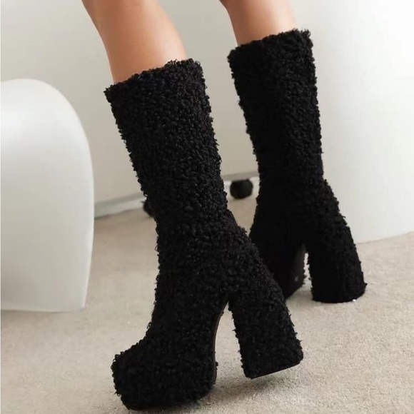 π€AZELEA WANG Jerusha Fur Platform High Heel Boots - Picture 7 of 16